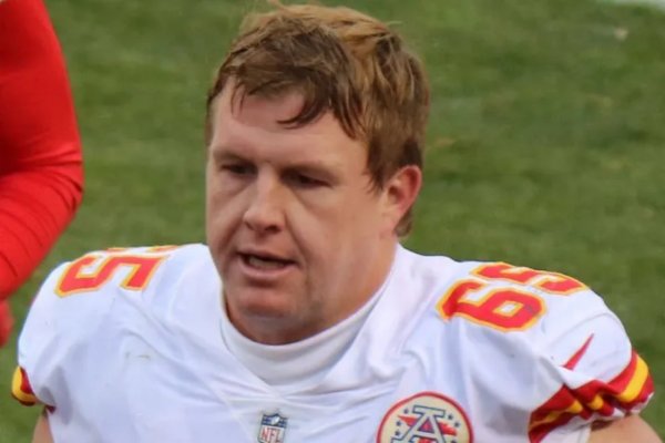 [Campeão do Super Bowl em 2014, Jordan Devey morre aos 38 anos]