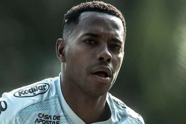 [STJ rejeita recurso de Robinho e mantém execução de pena por estupro no Brasil]
