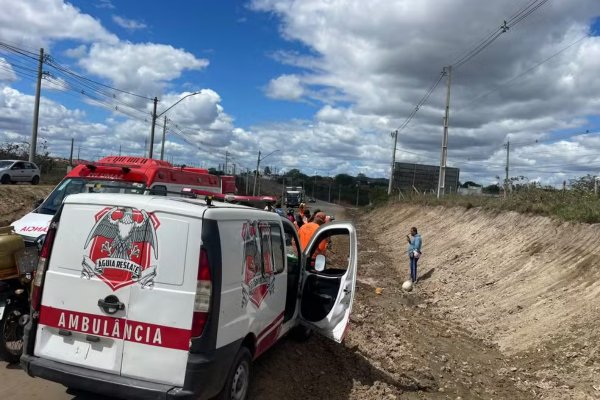 [Cinco pessoas morrem e três ficam feridas após acidentes em Feira de Santana e cidades da região]