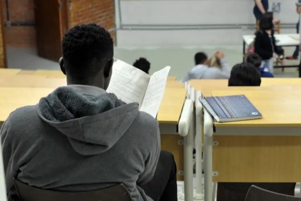 [Programa Somos Futuro, que já beneficiou mais de 970 jovens, abre inscrições para 2027 ]