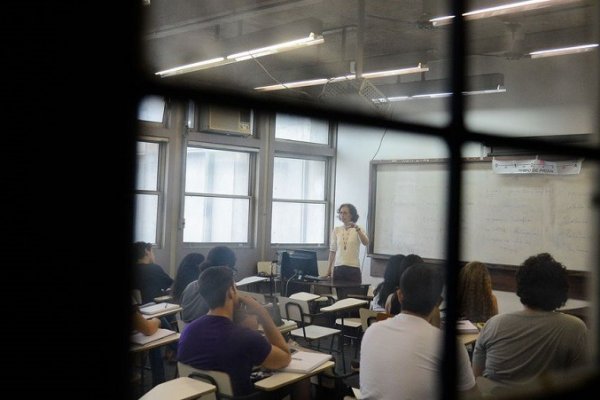 [Rede privada de ensino da Bahia teme aumento de custos e fechamento de escolas]
