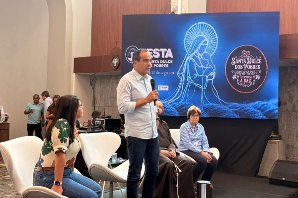 [Festa de Santa Dulce dos Pobres terá trezena, bênçãos diárias, shows musicais e quermesse; veja programação ]