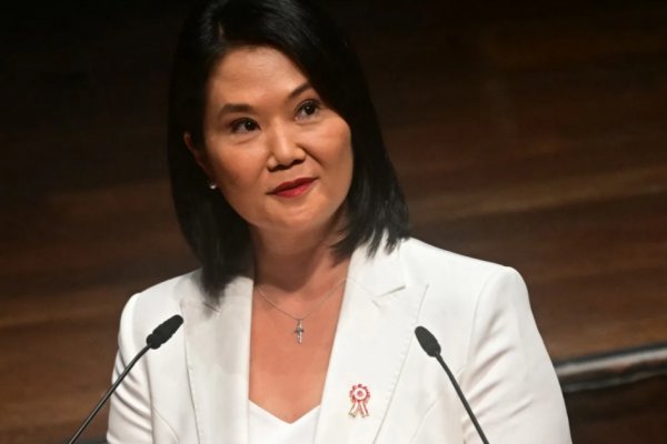 [Lula convida Keiko Fujimori para visita ao Brasil após posse no Peru]