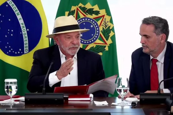 [Lula sanciona lei que destina parte da arrecadação das bets à Polícia Federal]