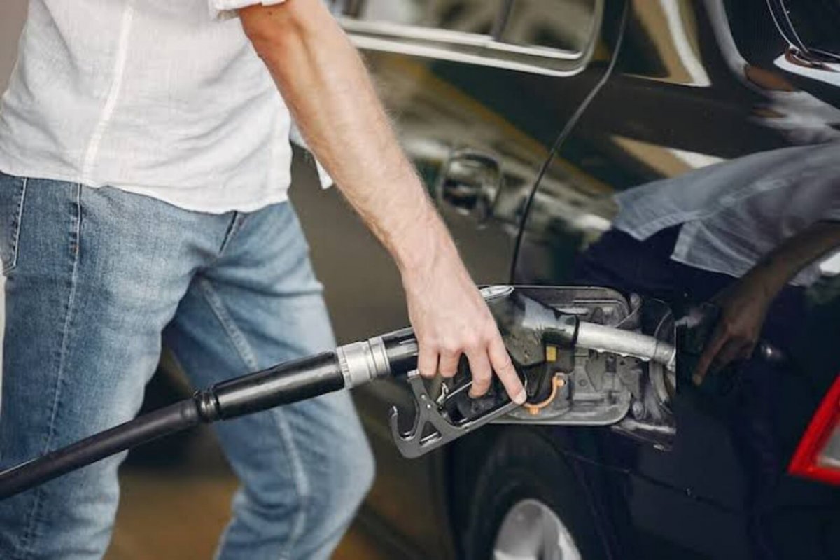 Gasolina adulterada: como ela age no motor do carro?