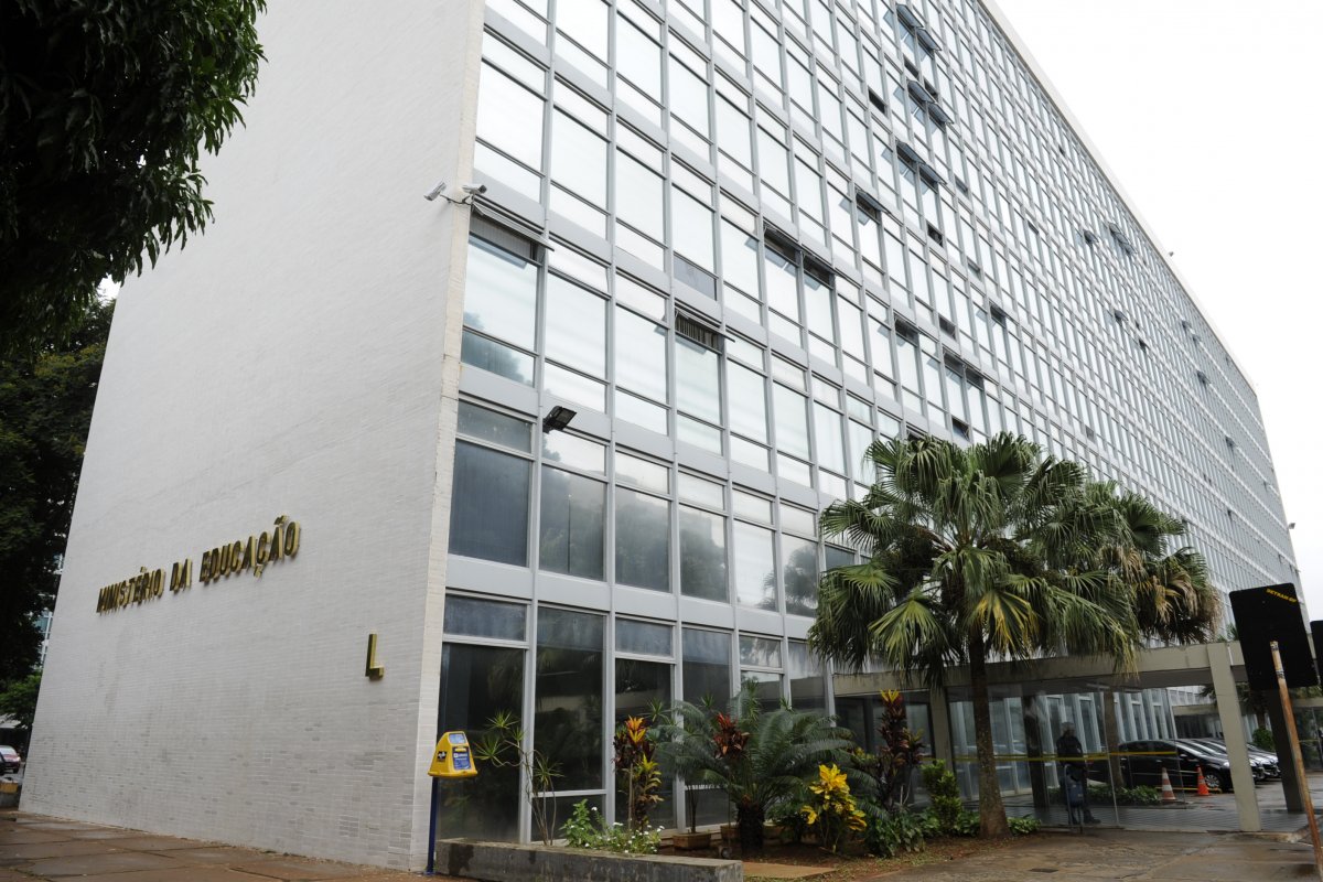 MEC libera aulas a distância para instituições federais de ensino superior