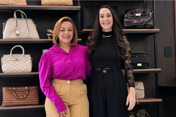 [Empresária baiana leva sua marca de bolsas,sapatos e botas, para loja corner no Salão Sá Marina! ]