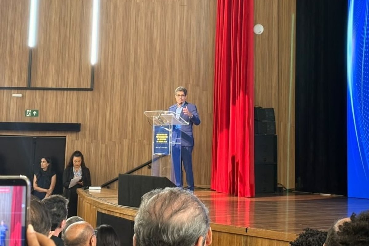 Em encontro com empresários, ACM Neto diz que a Bahia precisa de governador 'com nova postura'