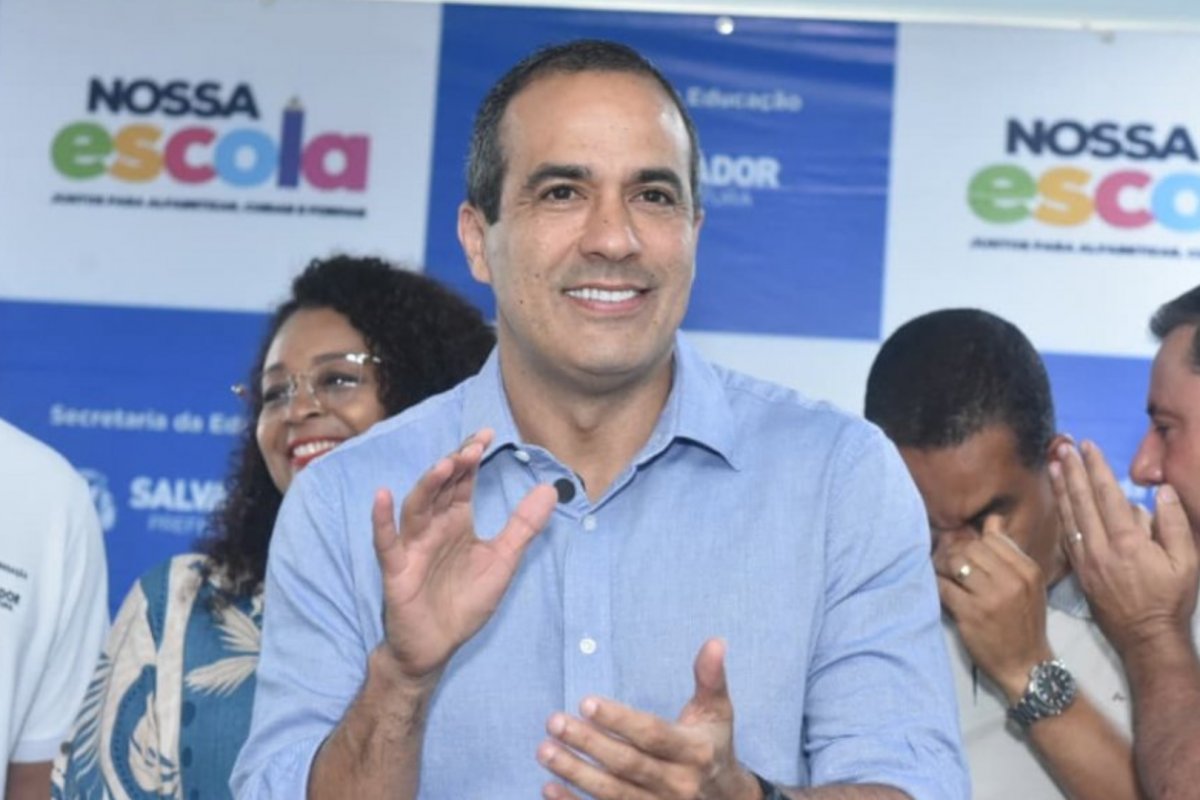 Vídeo: Internautas denunciam ausência de negros após prefeitura de Salvador anunciar "Bebetecas Antirracistas"
