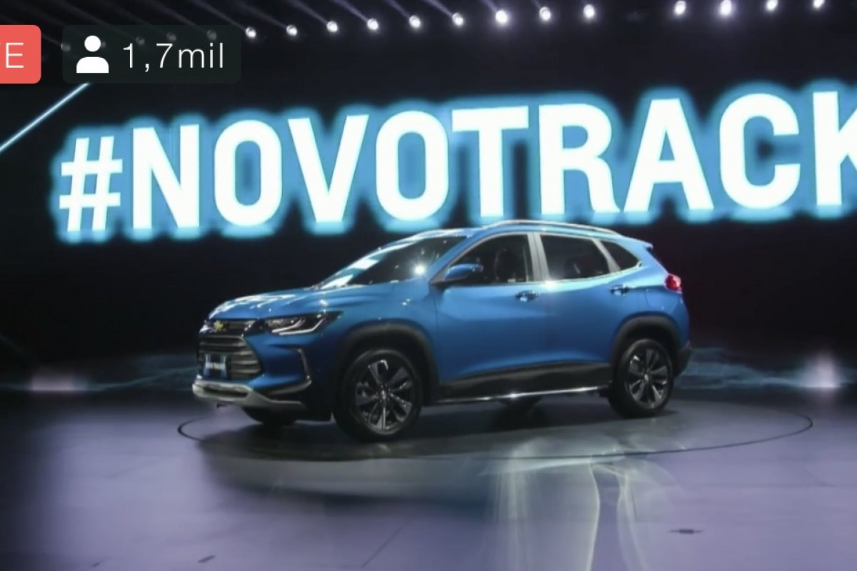 Chevrolet faz lançamento do Tracker pela internet