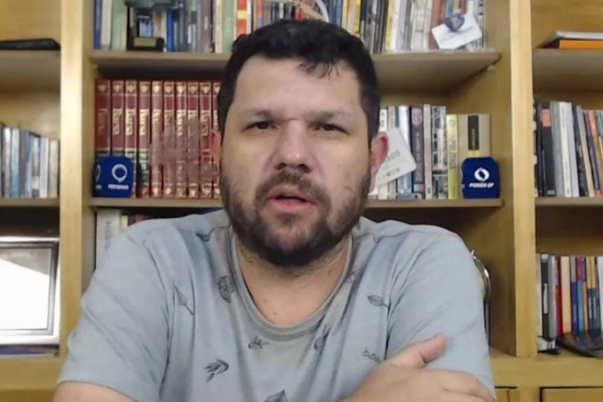 Blogueiro bolsonarista é alvo de denúncia da PGR por associação criminosa 