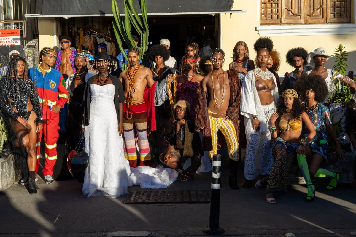 Bazar promove desfile gratuito no Porto da Barra
