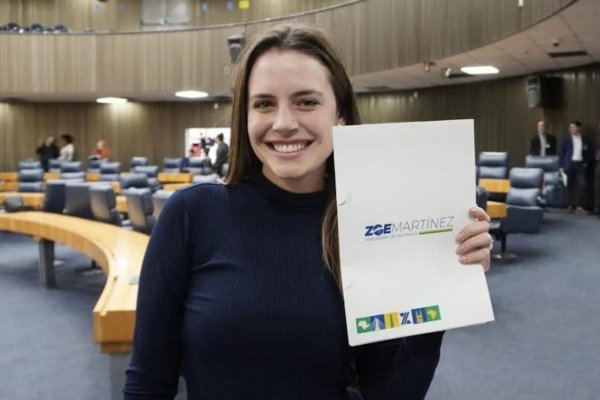 [Chefes de gabinete de vereadora se demitem após parlamentar divulgar que patrimônio triplicou em dois anos  ]