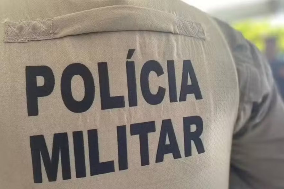 Suspeito é morto a tiros por PM em tentativa de roubo em Itapuã