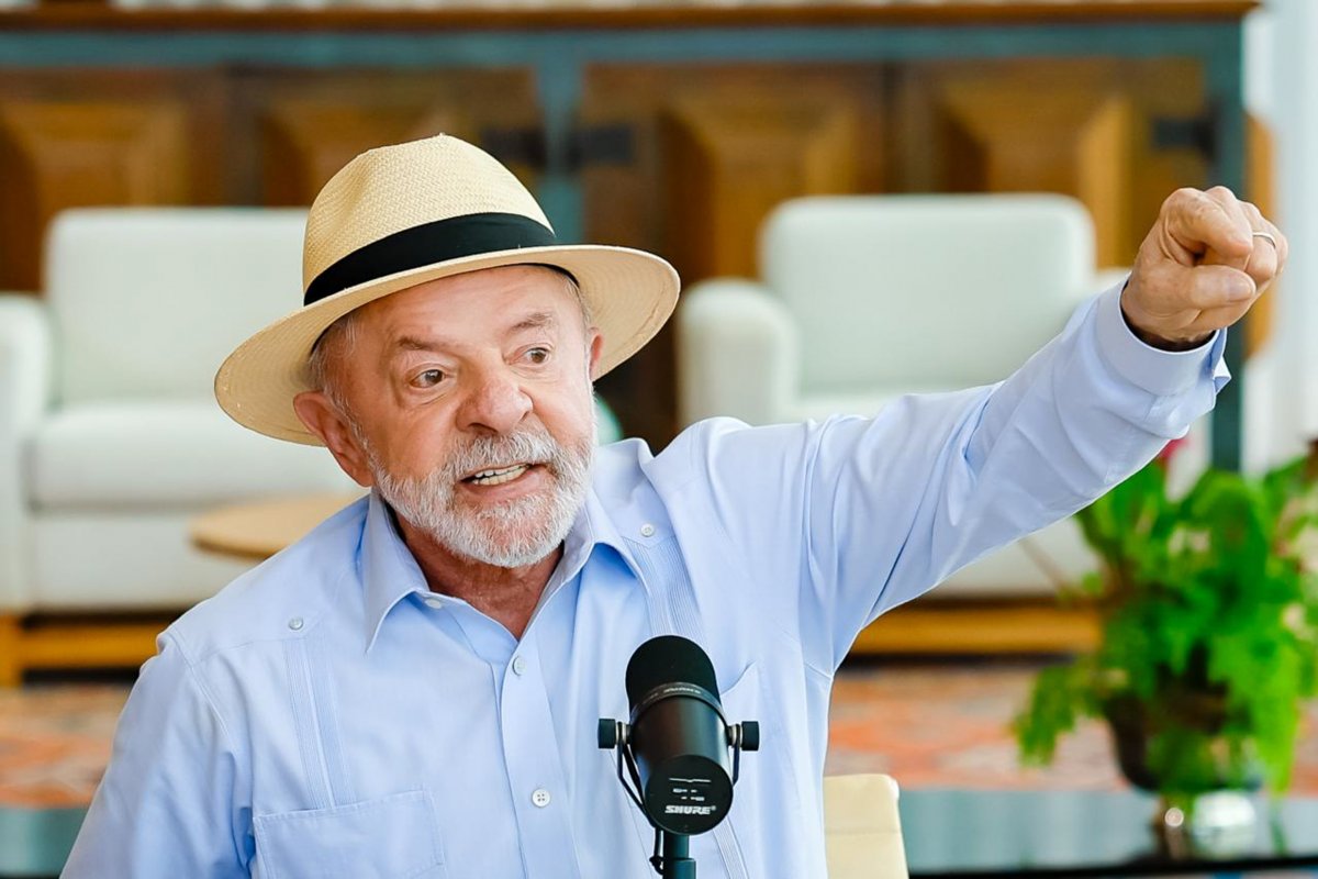 Lula não inclui tarifa zero em plano de governo de campanha à reeleição