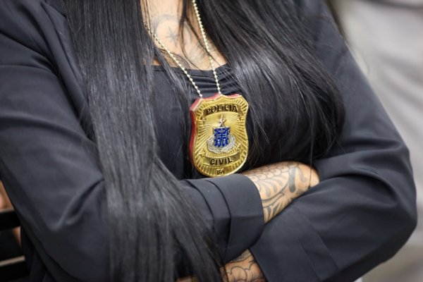 [Homem é preso por violência doméstica em Itaberaba]