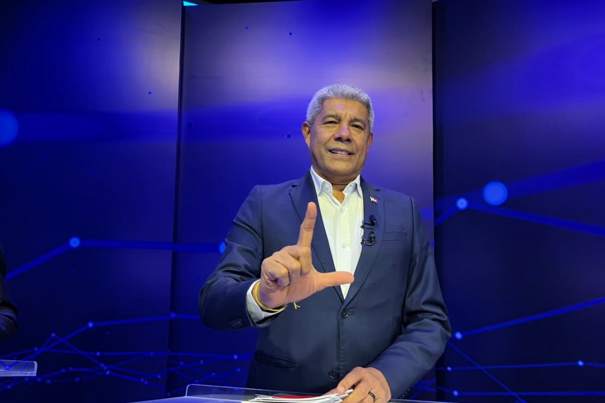Jerônimo pede direito de resposta após ACM Neto acusá-lo de criticar Lula