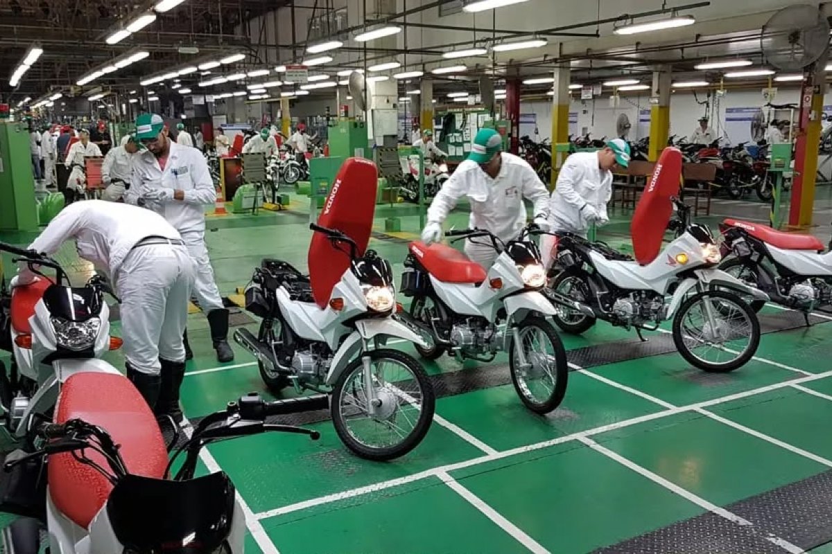 Produção de motos bate recorde: só em julho 190 mil unidades foram produzidas 
