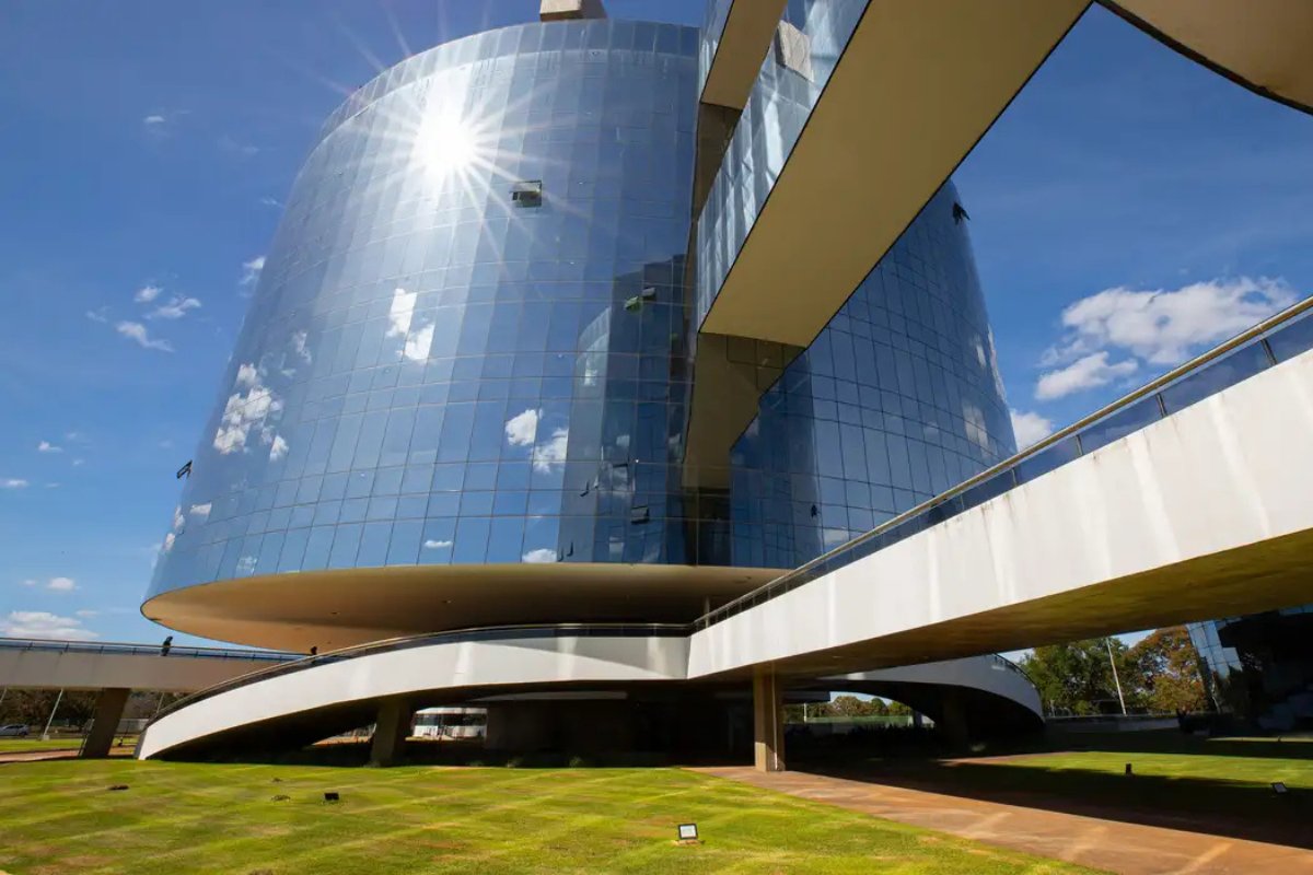 PGR é contra recurso de Bolsonaro para voltar a receber visitas