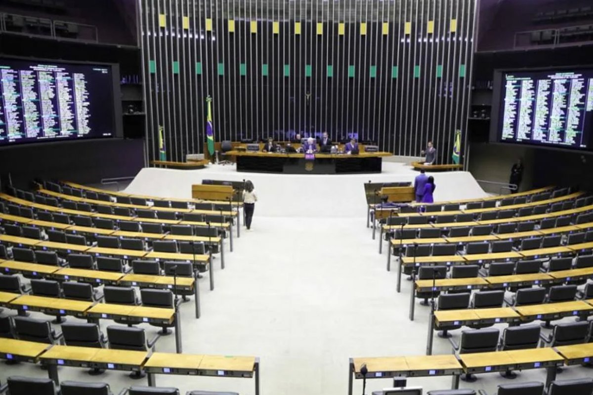 Frente Parlamentar do Empreendedorismo articula PEC que prevê reforma das emendas