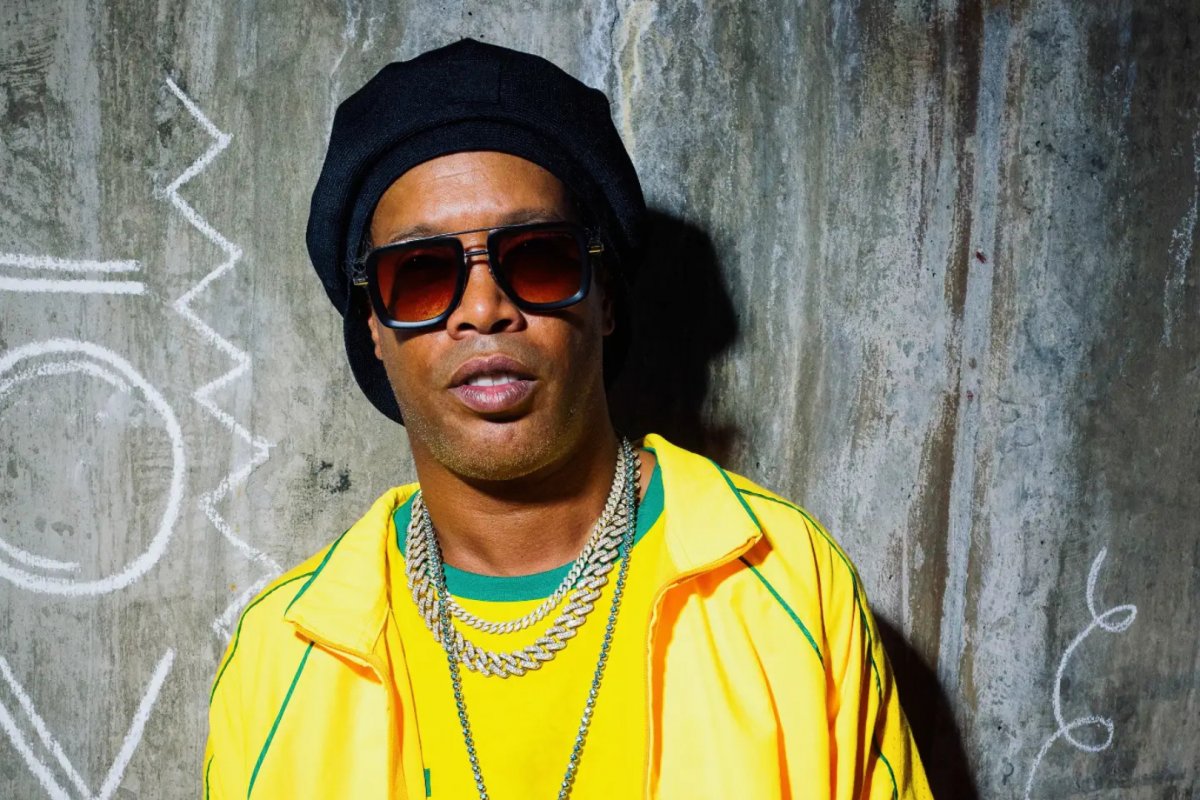 Ronaldinho Gaúcho pode comprar clube de basquete europeu