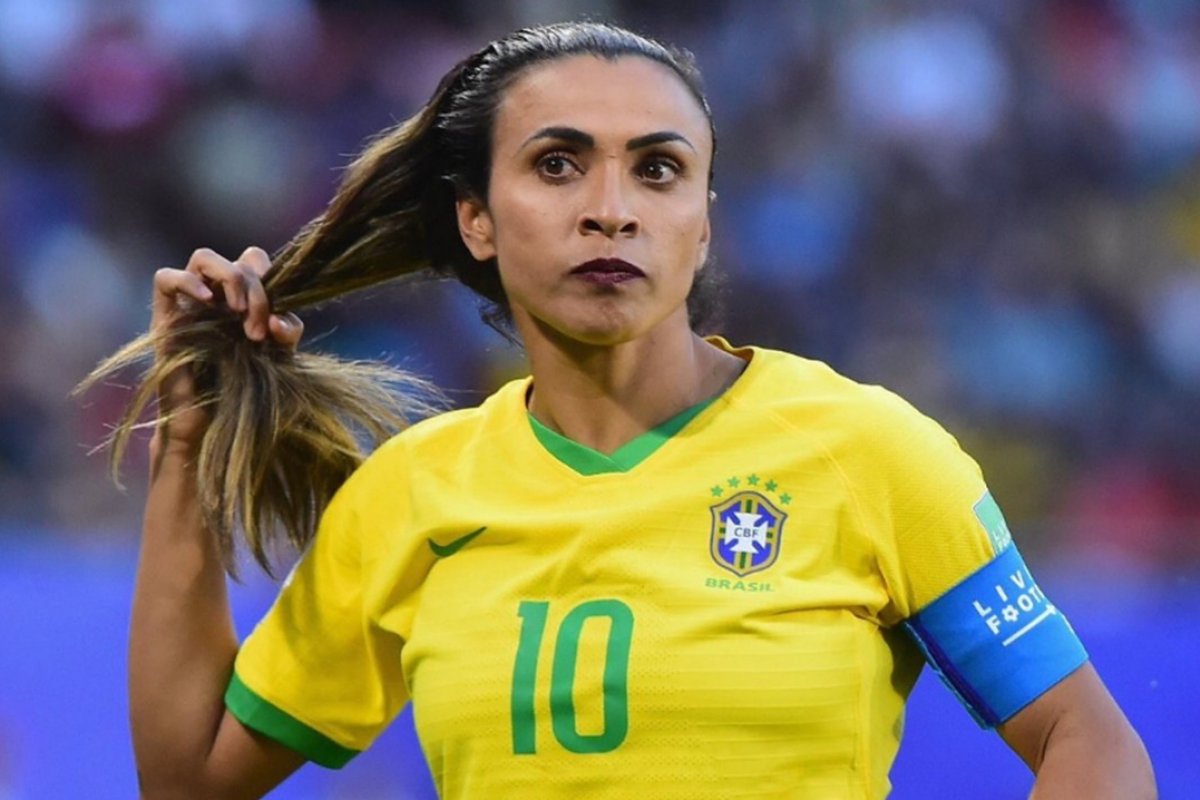 Real Madrid tem interesse na criação de time de futebol feminino; Marta é alvo de contratação