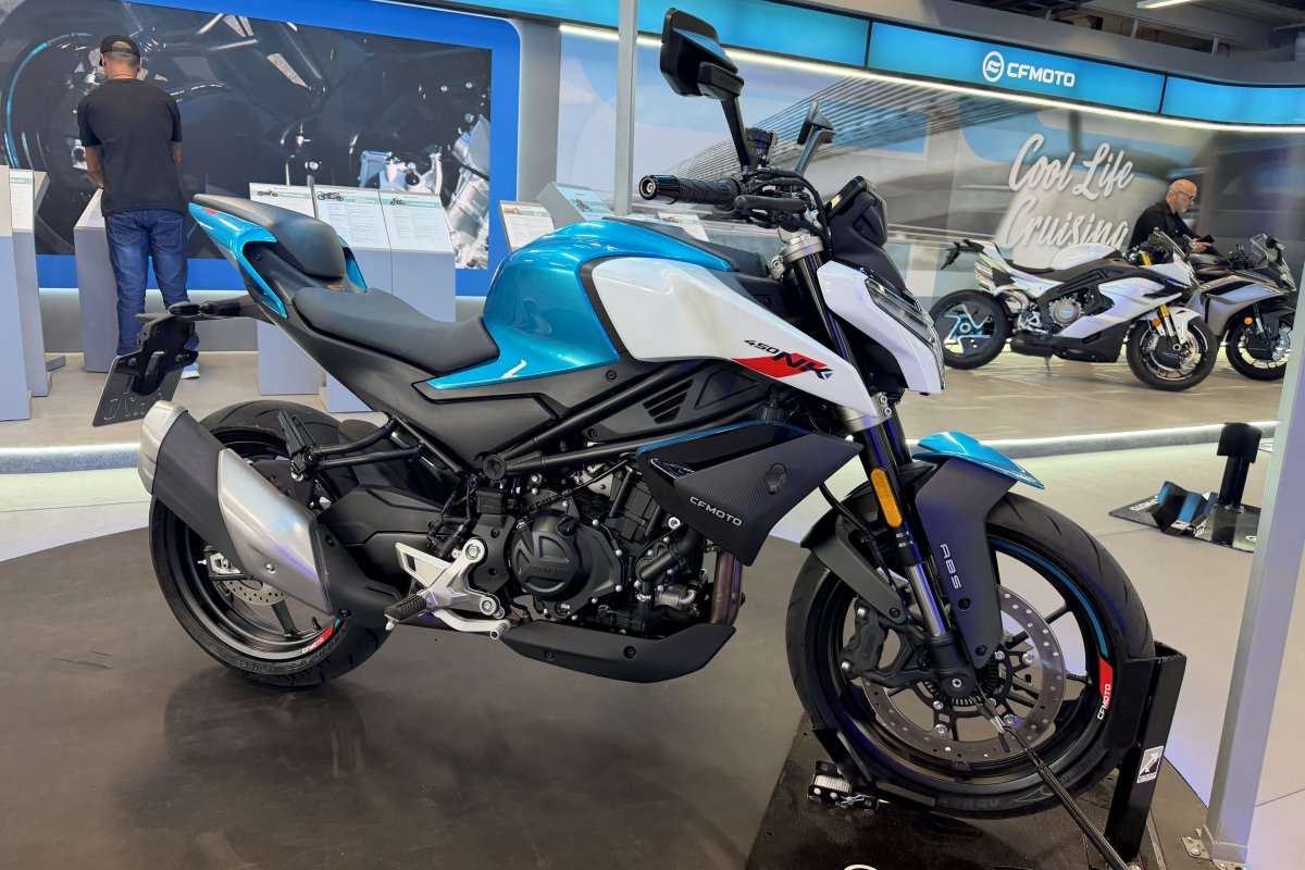 CFMOTO mostra nova moto esportiva 450K em Interlagos 