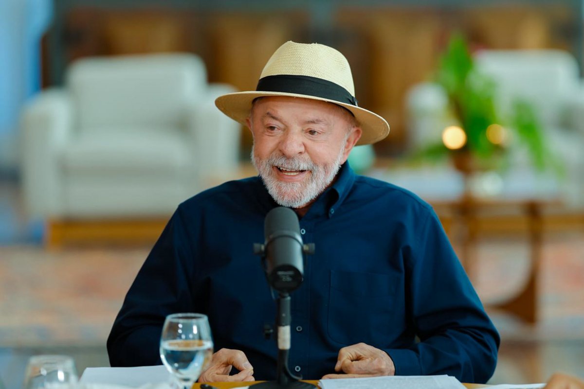 Adolescente tenta filiar Lula ao partido Missão e deixa número do próprio telefone