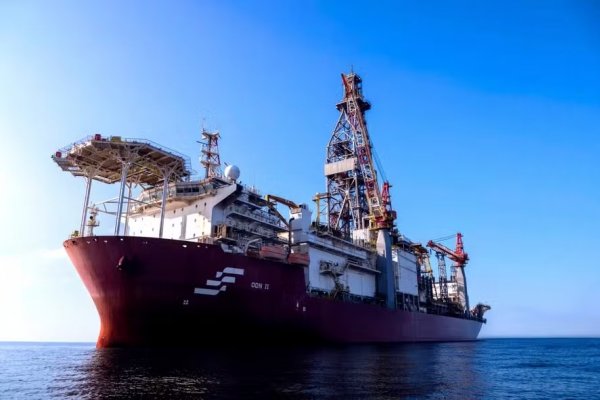 [Petrobras descobre petróleo na bacia da Foz do Amazonas]