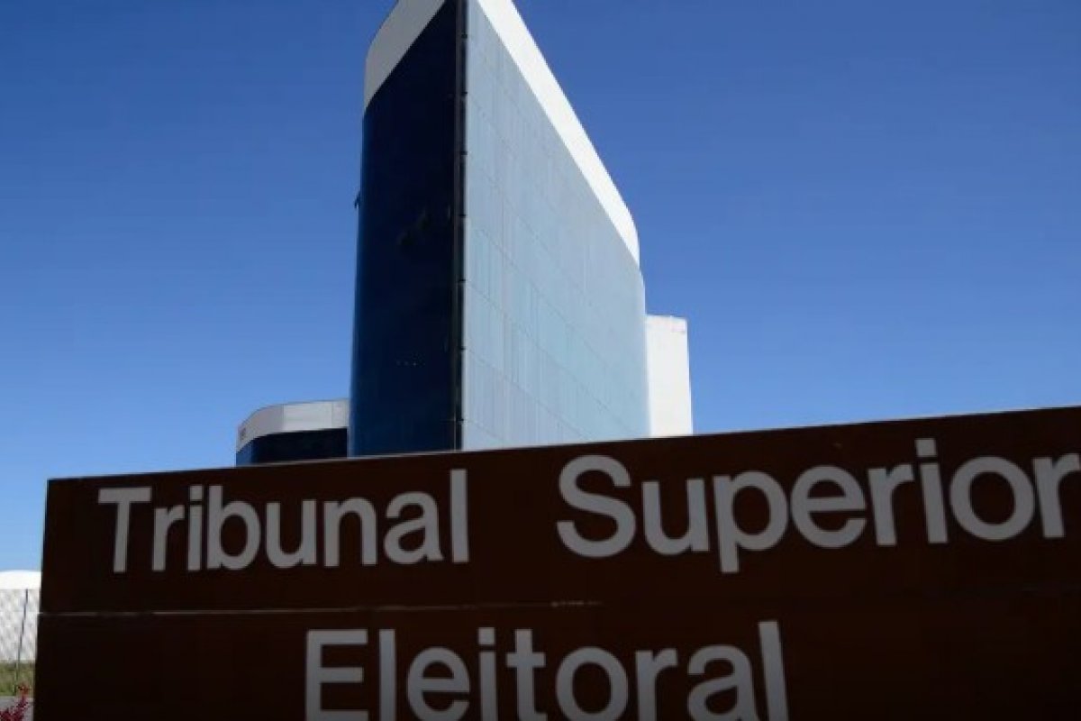TSE determina remoção de vídeo que associa Lula ao PCC e ao CV