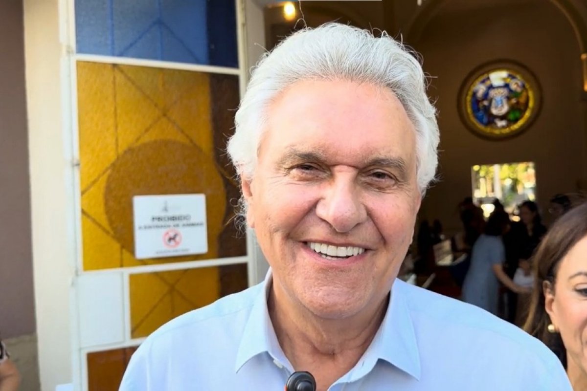 Caiado começa corrida presidencial pelo PSD com carreata em Goiás