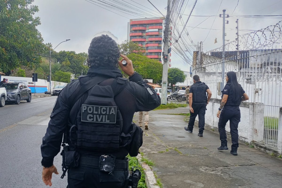 Operação contra receptação de celulares roubados mira assistências técnicas de celulares na Bahia