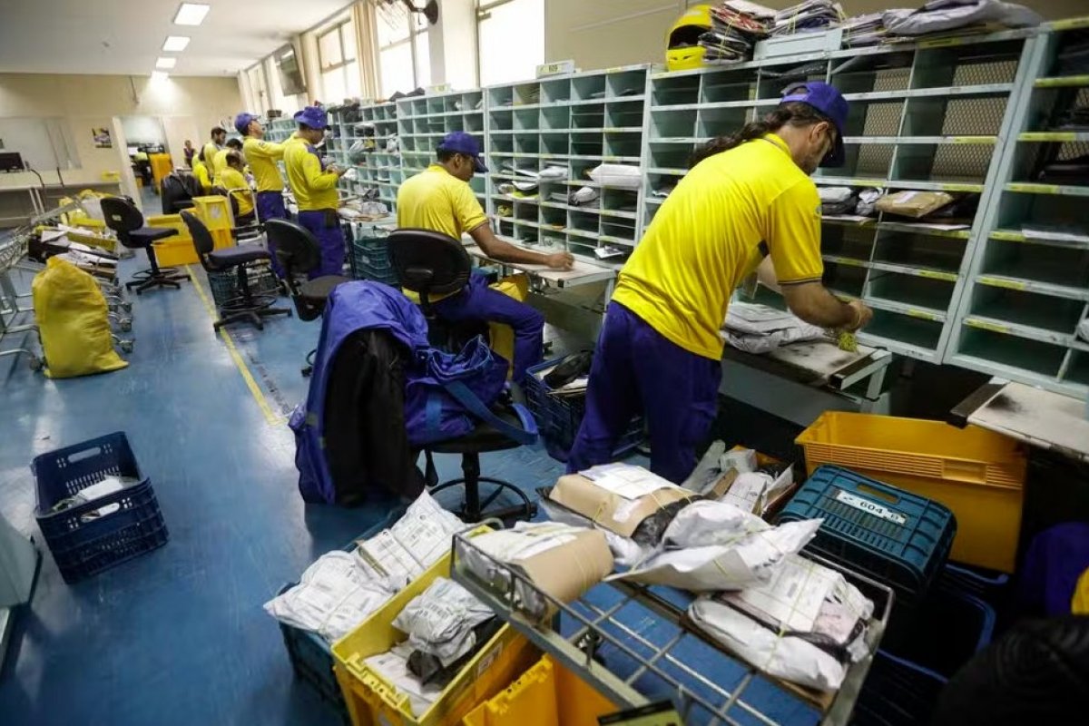Balanço prévio dos Correios indica prejuízo de R$ 5,4 bilhões no 1º semestre de 2026
