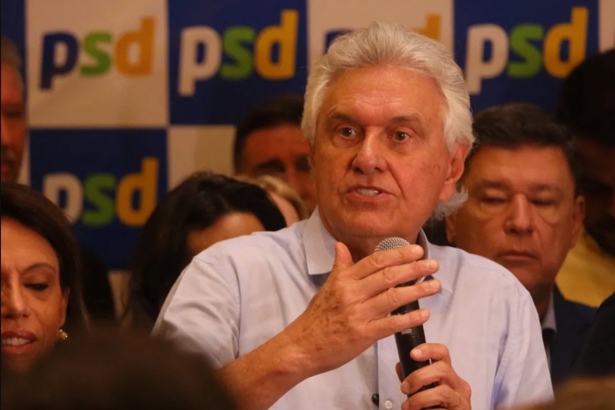 Caiado propõe fim da reeleição, voto distrital misto e ajuste das contas públicas; veja plano de governo