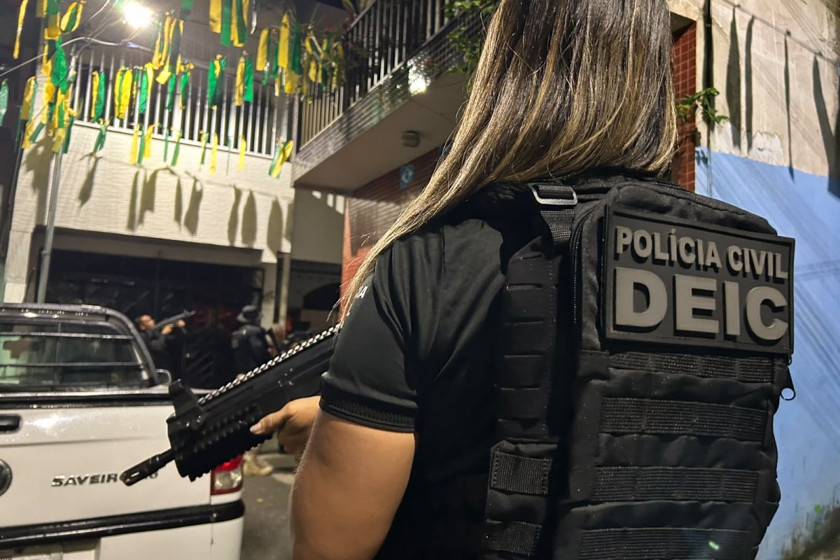 Operação policial prende trio suspeito de integrar grupo criminoso que roubava equipamentos eletrônicos na Bahia