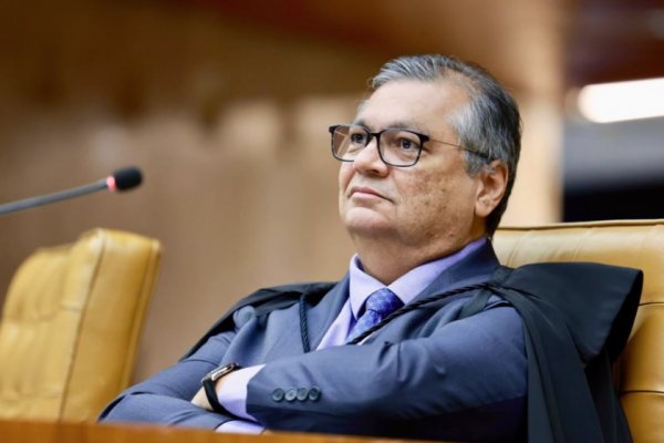[Flávio Dino participa de aula especial na Faculdade de Direito da UFBA sobre processo eleitoral]