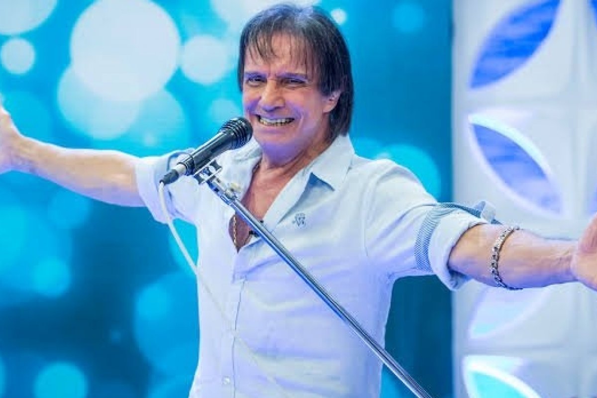 Roberto Carlos adia cruzeiro “Emoções em alto-mar” para 2021