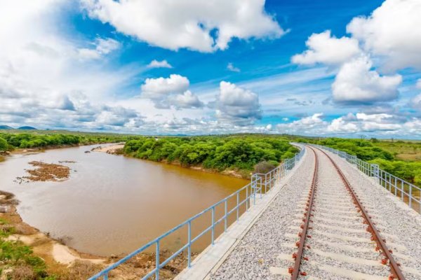 [ Auditoria do TCU aponta risco de colapso em ponte e atraso em obras de ferrovia na Bahia]