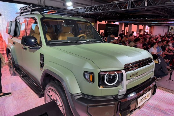 [Marca da Chery, iCAUR chega em 2027 com SUV híbrido V27]