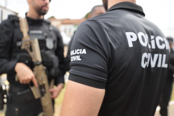 [Homem acusado de homicídio e tentativa de feminicídio é preso em Salvador ]