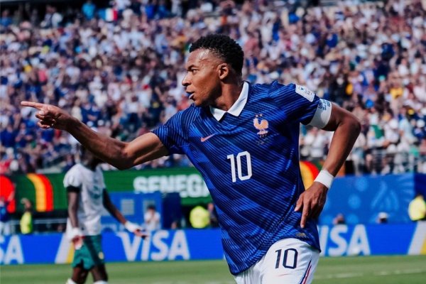 [Jovem de 18 anos é preso suspeito de planejar sequestro de Mbappé]