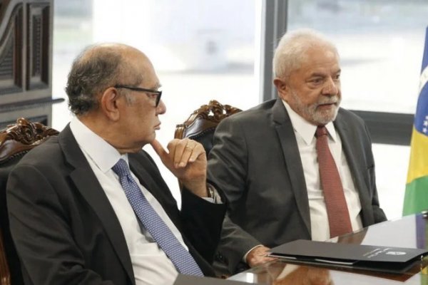 [Lula recebe Gilmar Mendes no Planalto para avaliar crise no STF após escândalo do Master ]