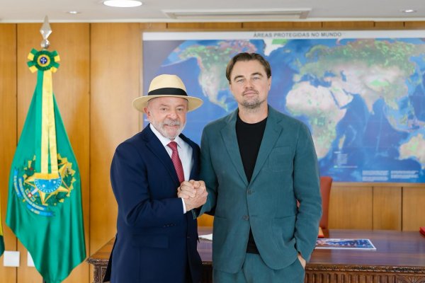 [Leonardo DiCaprio se encontra com Lula no Palácio do Planalto]