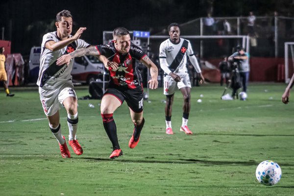 [Vitória perde para o Vasco novamente e está eliminado da Copa do Brasil]