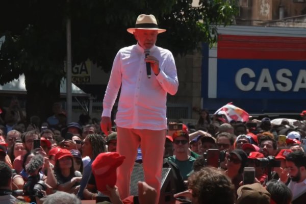 [VÍDEO: Lula pede mobilização para vencer eleição no 1º turno: “A eleição começou agora”]