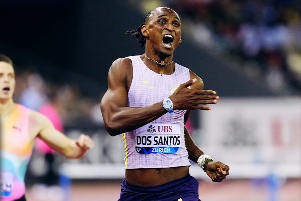[Alison dos Santos é eleito Atleta do Mês por World Athletics]