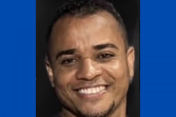 [Filho de cantor do Olodum morre após colidir moto em rolo compactador na BR-324]