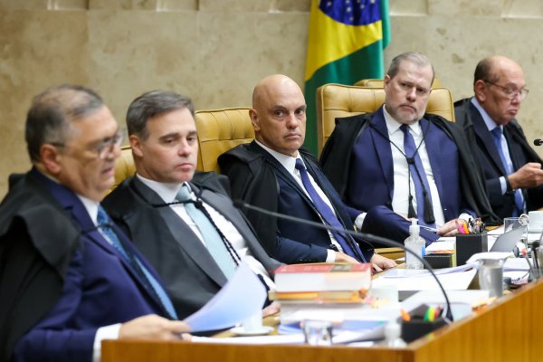 [Com voto de Moraes, STF faz 4 a 2 pela união de processos do caso Master]