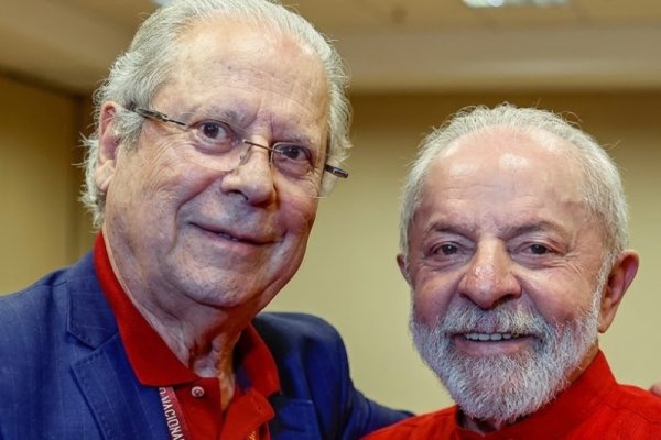 [Lula pede votos para José Dirceu e chama eleição de “reparação histórica”]