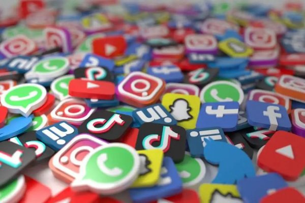 [Comitê Gestor da Internet publica diretriz para regular redes sociais]